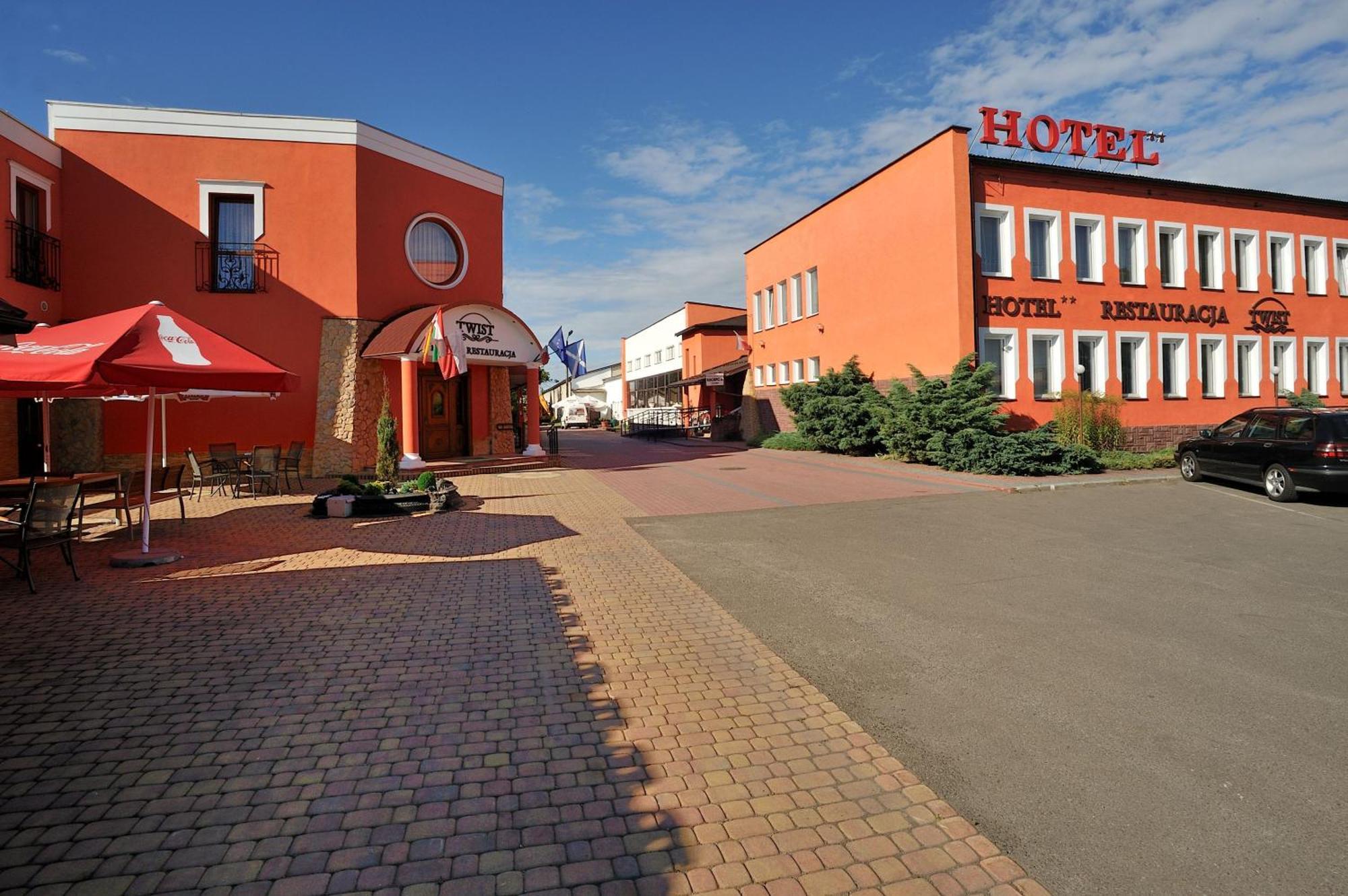 Hotel Restauracja Twist Krosno Luaran gambar