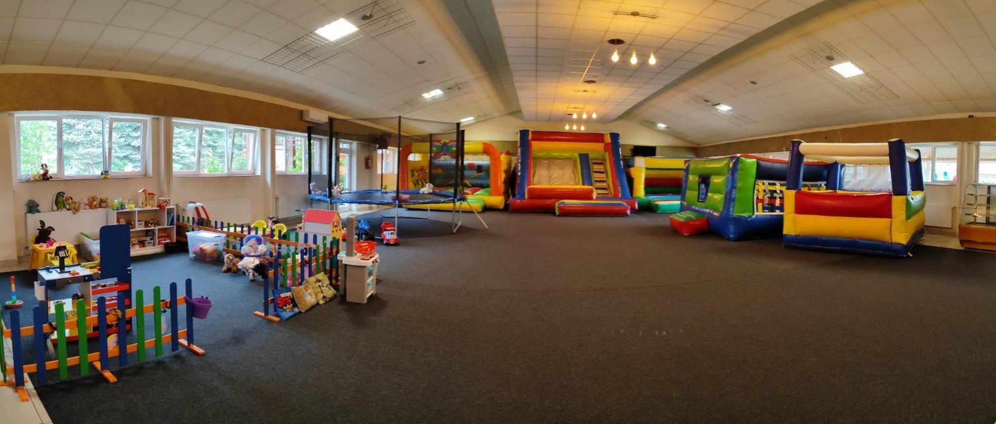 Hotel Restauracja Twist Krosno Luaran gambar